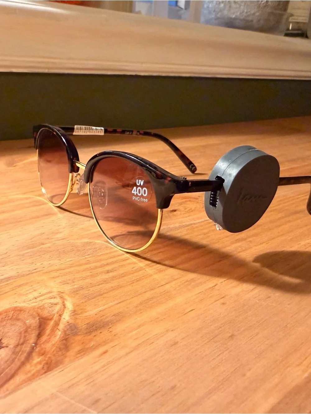 Brown and Gold Semi-Rimless Sunglasses - UV400